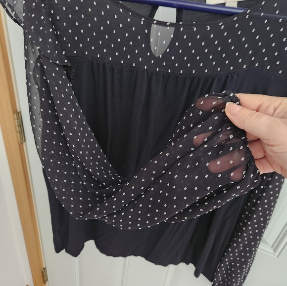 Loft Sheer Sleeve Shirt - Picture 3 of 5